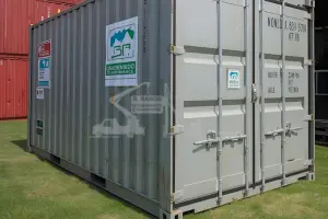 Estrutura de containers para locação